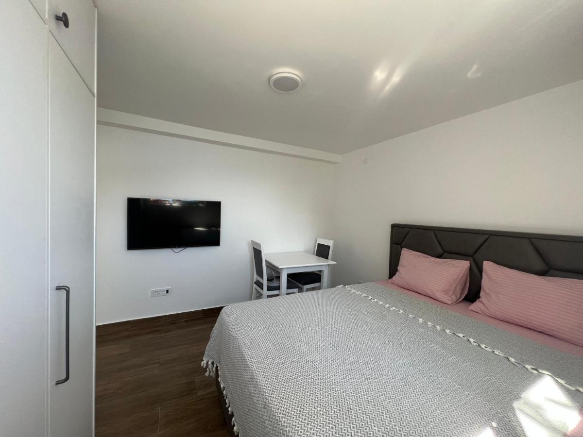 Azzure Apartment Ulcinj Exterior foto